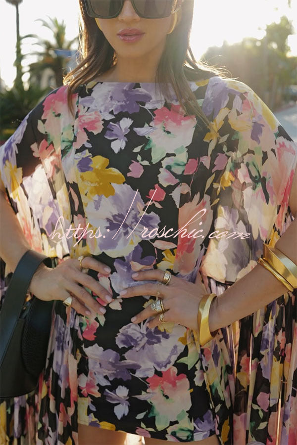 Isabella™ | Flowing Floral Cape Maxi Dress