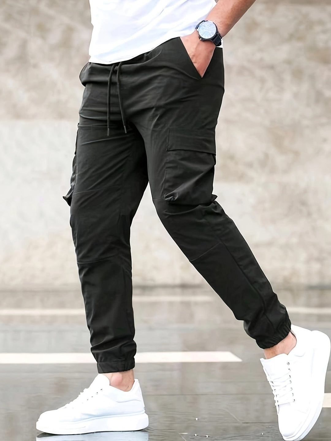Nicolas - Versatile Cargo Trousers