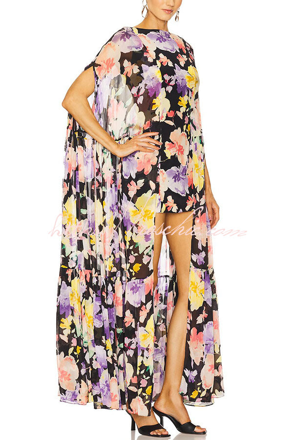 Isabella™ | Flowing Floral Cape Maxi Dress