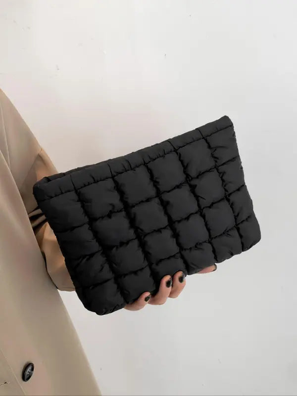 EMILY™ - Large Capacity Quilted Pouch Durable Zipper Travel Storage Bag