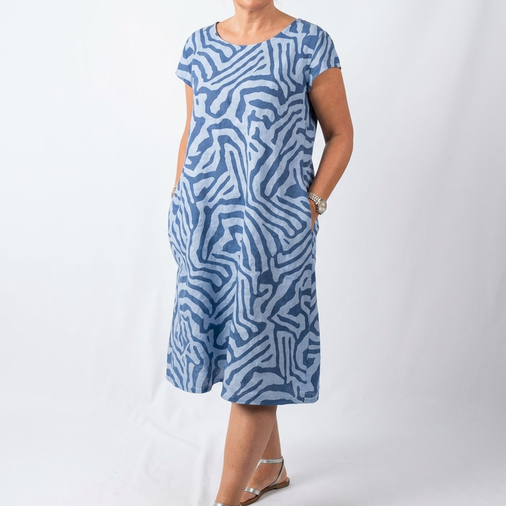 Avanille | round neck summer dress