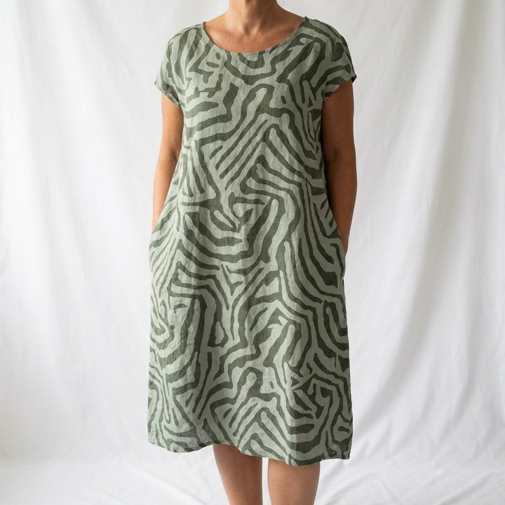 Avanille | round neck summer dress