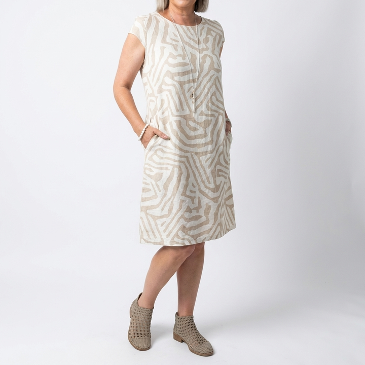 Avanille | round neck summer dress